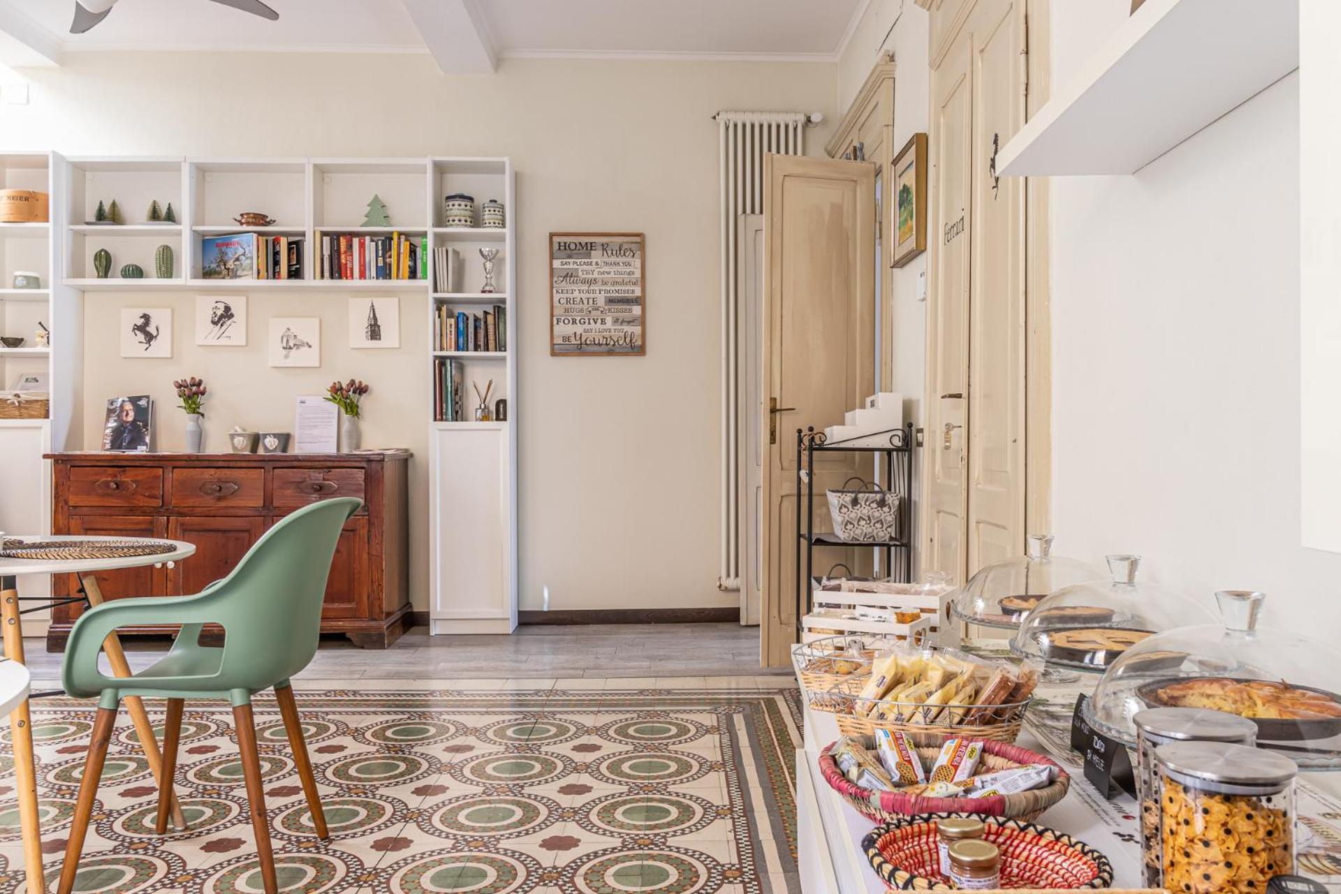 Room & Breakfast Canalino 21 모데나 외부 사진