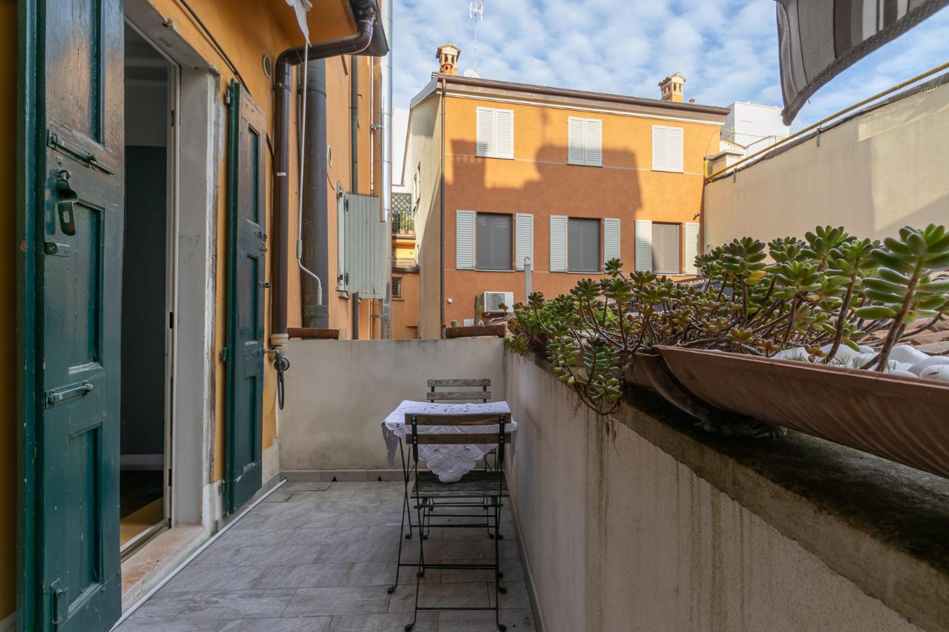 Room & Breakfast Canalino 21 모데나 외부 사진