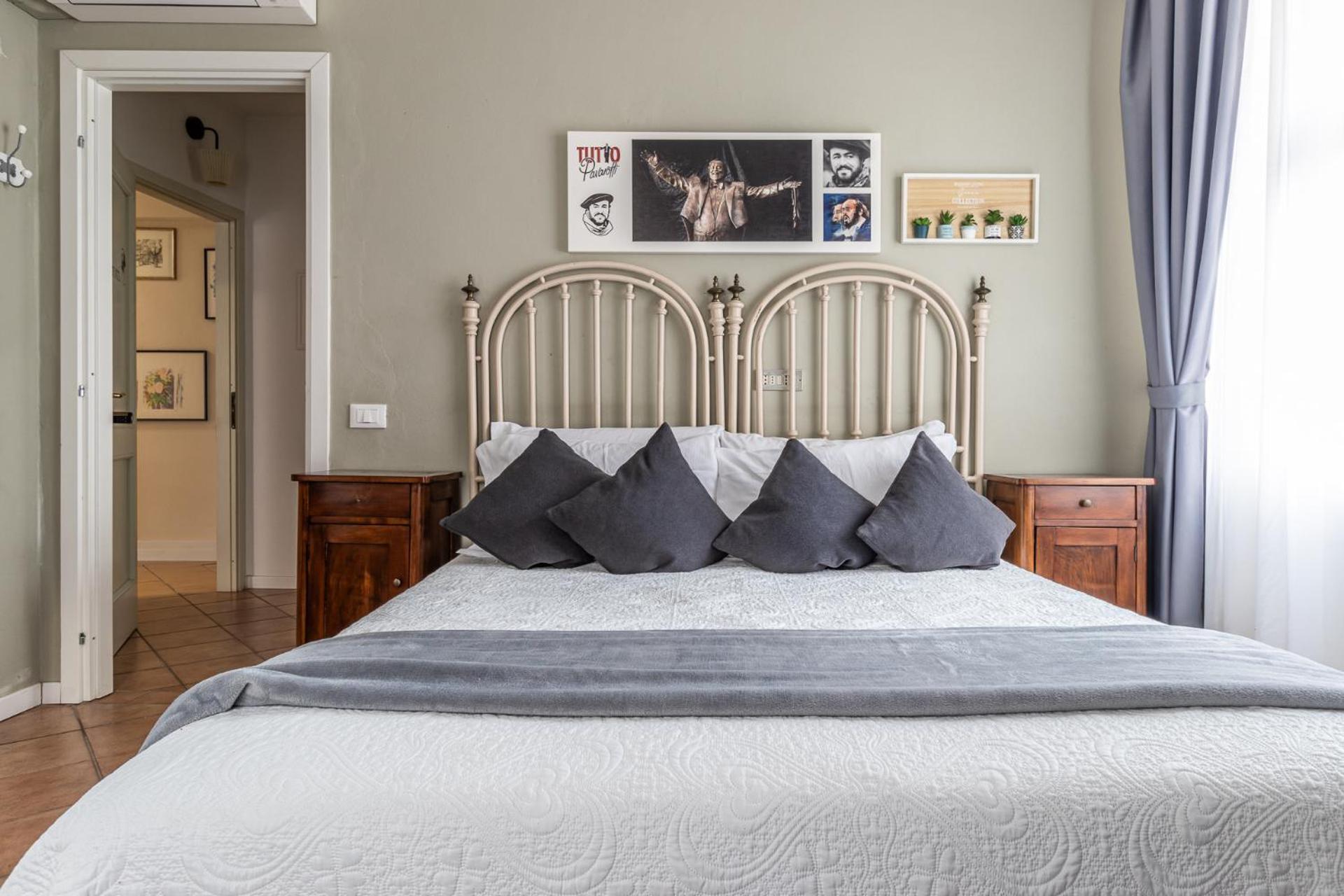 Room & Breakfast Canalino 21 모데나 외부 사진