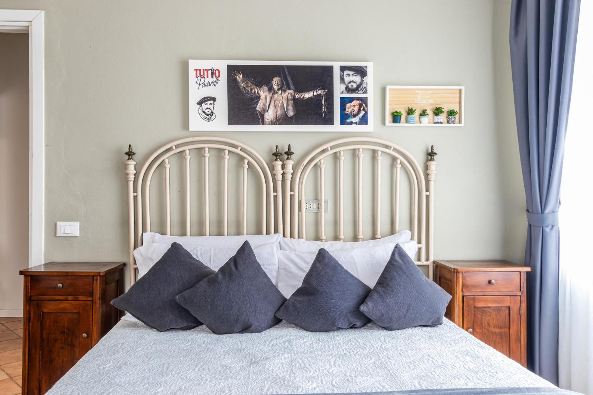 Room & Breakfast Canalino 21 모데나 외부 사진
