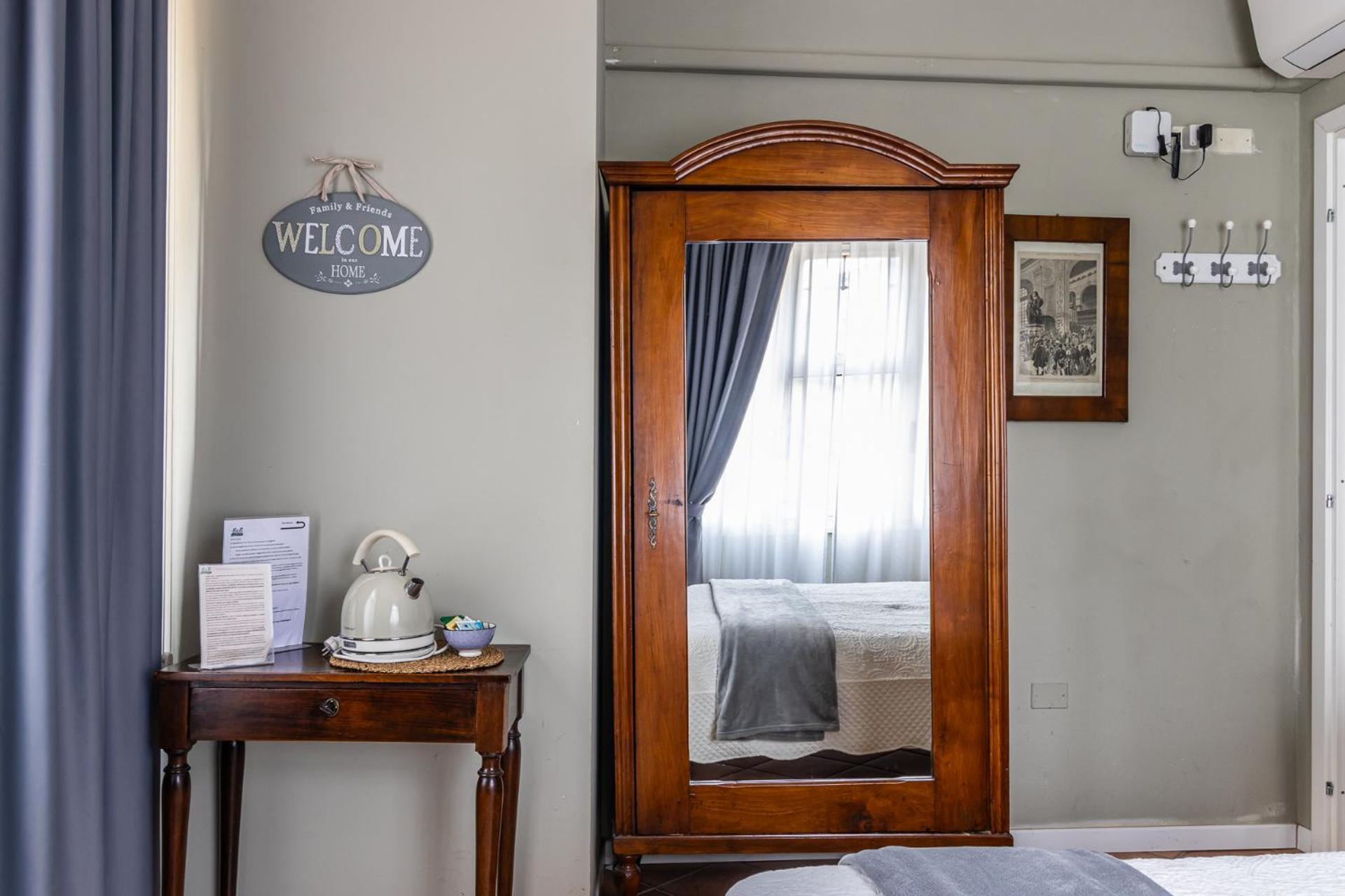 Room & Breakfast Canalino 21 모데나 외부 사진