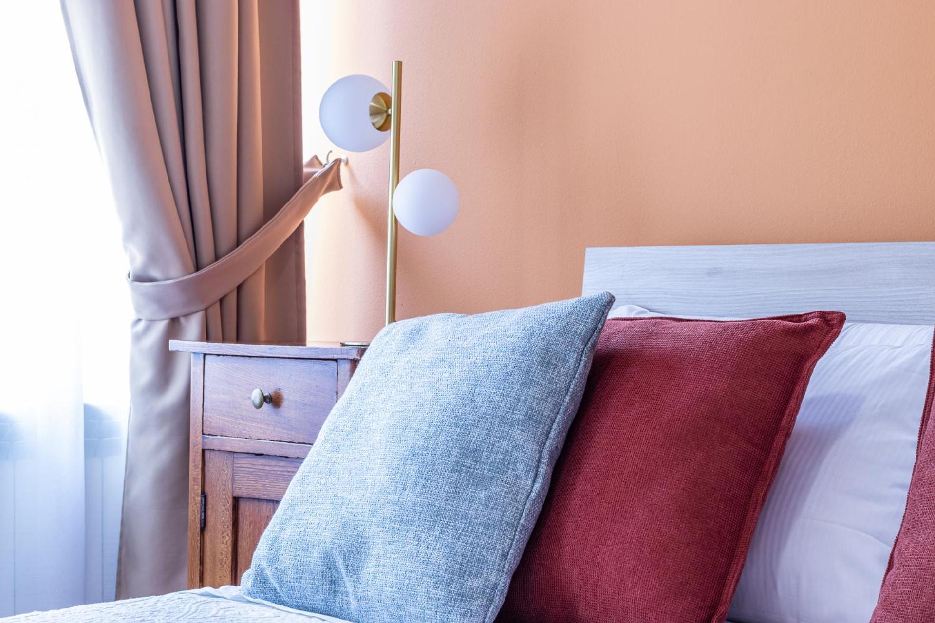 Room & Breakfast Canalino 21 모데나 외부 사진