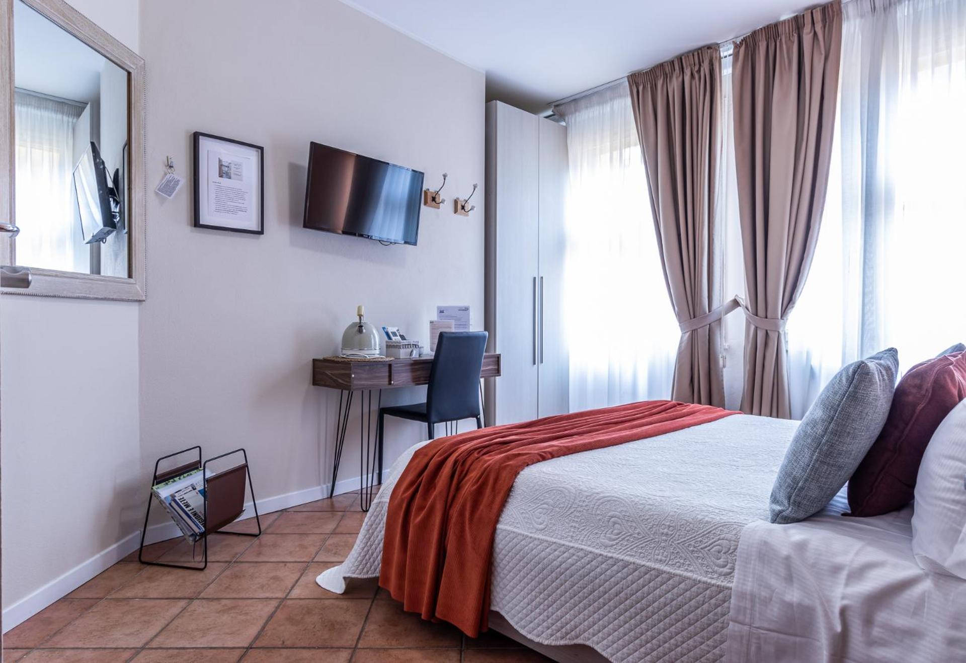 Room & Breakfast Canalino 21 모데나 외부 사진