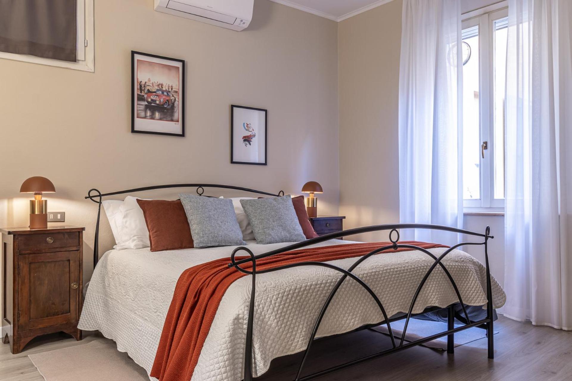 Room & Breakfast Canalino 21 모데나 외부 사진