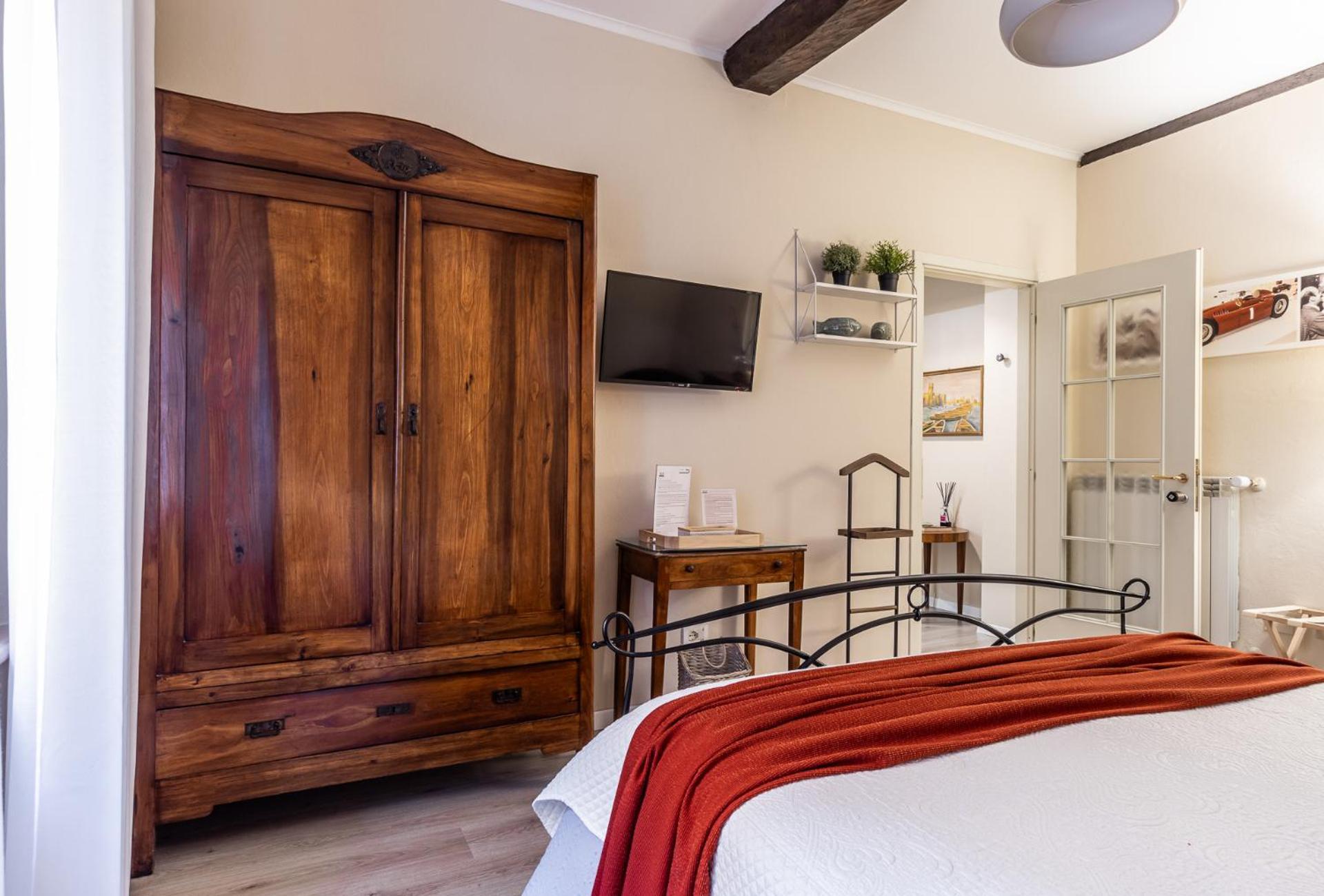 Room & Breakfast Canalino 21 모데나 외부 사진